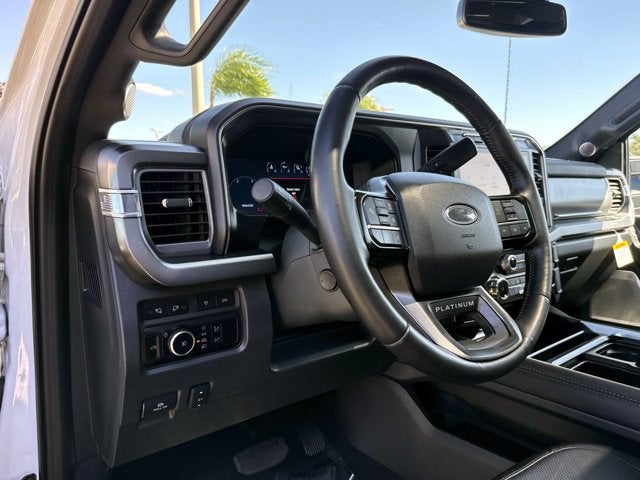 2024 Ford Super Duty F-350 SRW Platinum