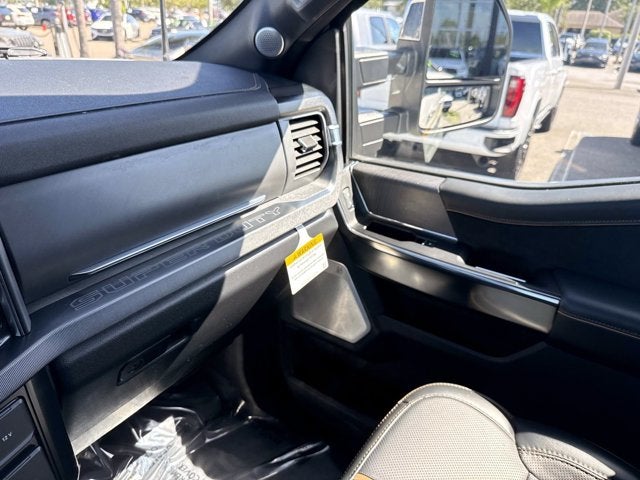 2024 Ford Super Duty F-350 SRW Platinum