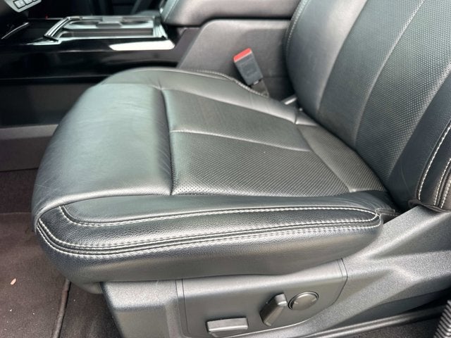 2020 Ford Super Duty F-350 DRW Lariat