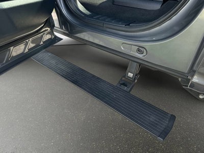 2022 Ford Super Duty F-350 DRW Lariat