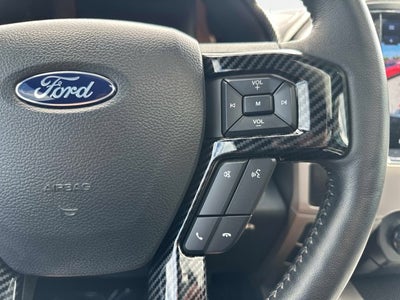 2022 Ford Super Duty F-350 DRW Lariat