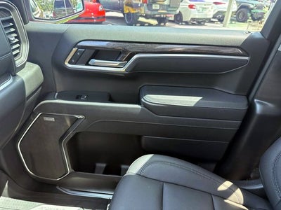 2025 Chevrolet Silverado 1500 LTZ