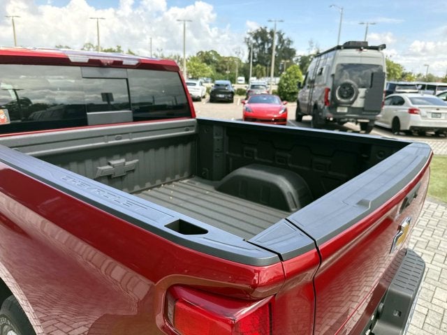 2025 Chevrolet Silverado 1500 LTZ