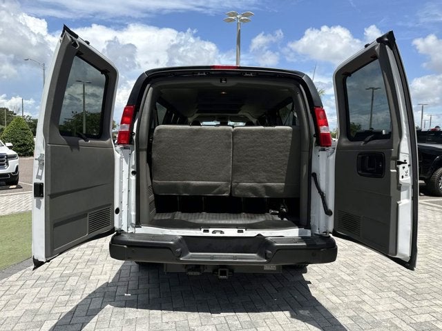 2024 GMC Savana Passenger LS
