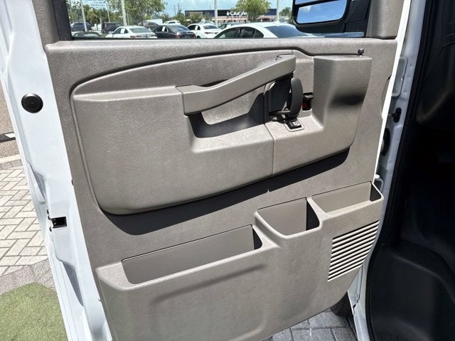 2024 GMC Savana Passenger LS