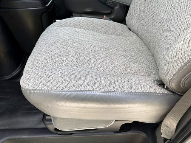 2024 GMC Savana Passenger LS
