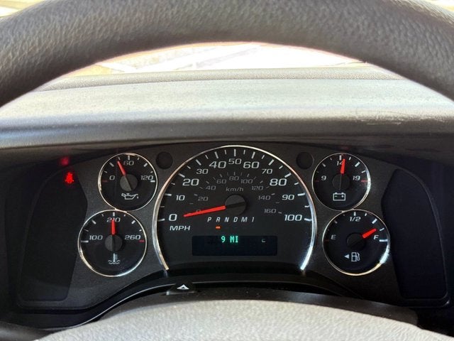 2024 GMC Savana Passenger LS