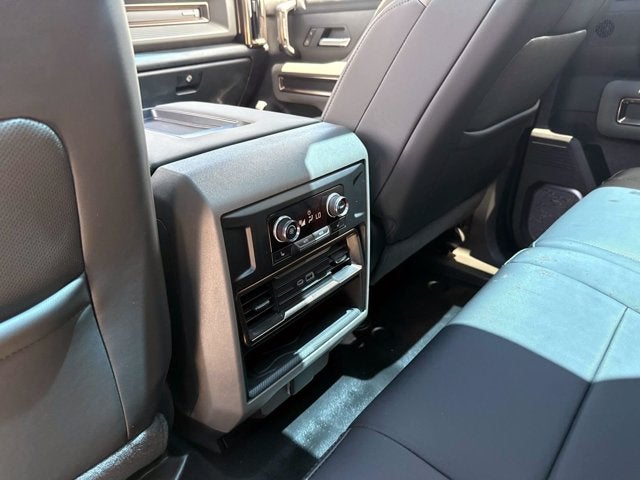 2024 GMC HUMMER EV SUV 3X