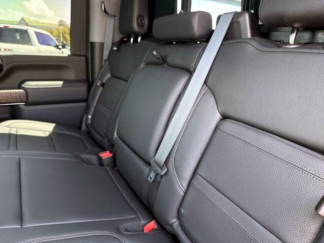 2023 GMC Sierra 2500HD Denali