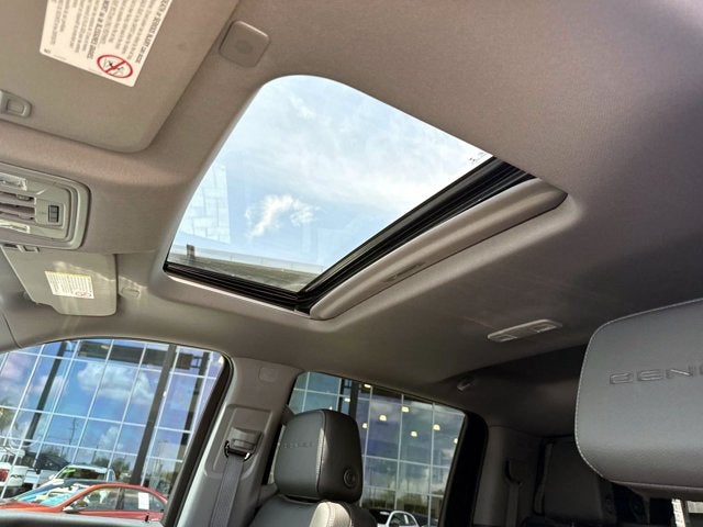 2023 GMC Sierra 2500HD Denali