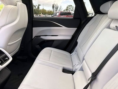 2025 Cadillac LYRIQ Sport