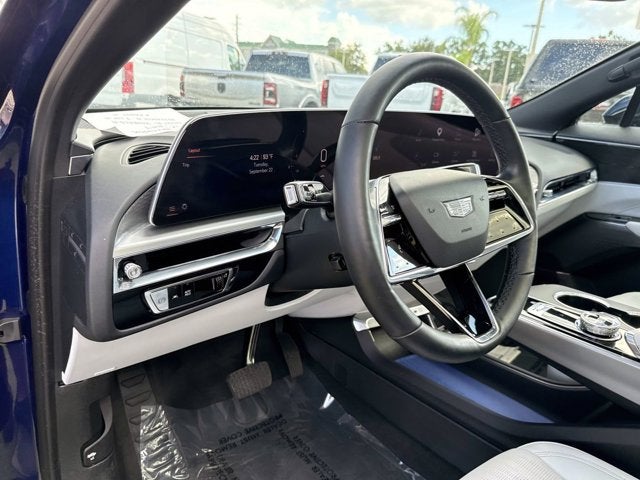 2025 Cadillac LYRIQ Sport