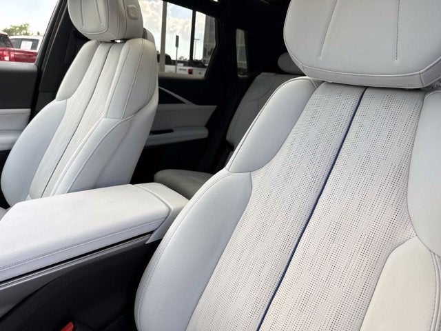 2025 Cadillac LYRIQ Sport
