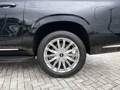 2023 Cadillac Escalade ESV Premium