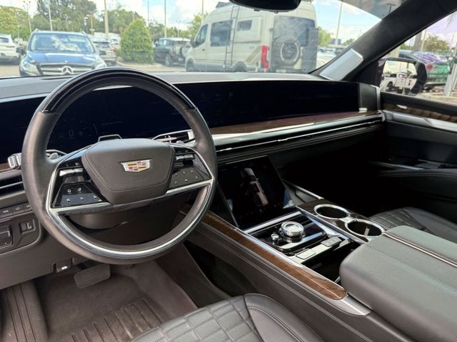 2025 Cadillac Escalade Sport Platinum