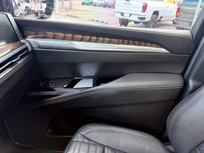 2025 Cadillac Escalade Sport Platinum