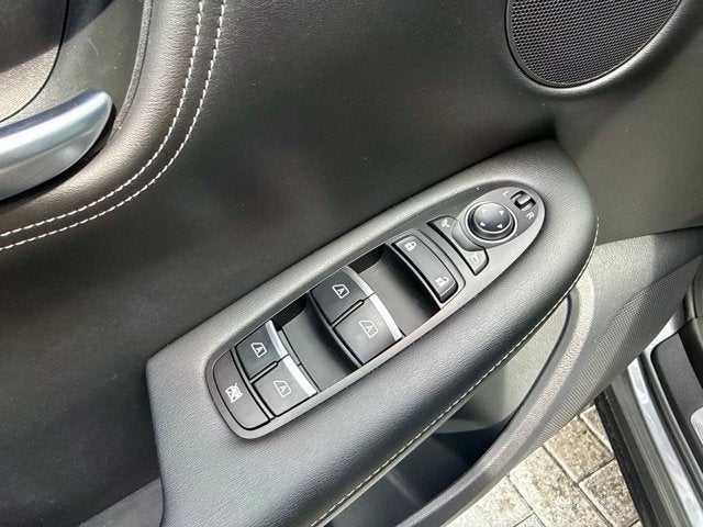 2023 INFINITI QX55 LUXE