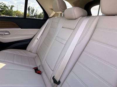 2025 Mercedes-Benz GLE 450