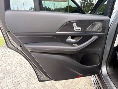 2026 Mercedes-Benz GLS 450