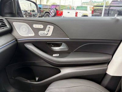 2026 Mercedes-Benz GLS 450
