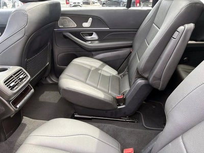2025 Mercedes-Benz GLS 450