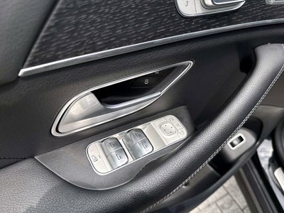 2025 Mercedes-Benz GLS 450
