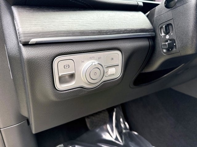 2025 Mercedes-Benz GLS 450