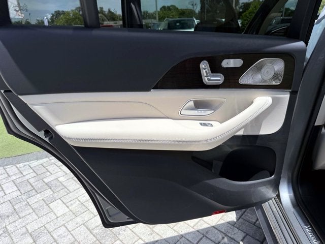 2026 Mercedes-Benz GLS 450