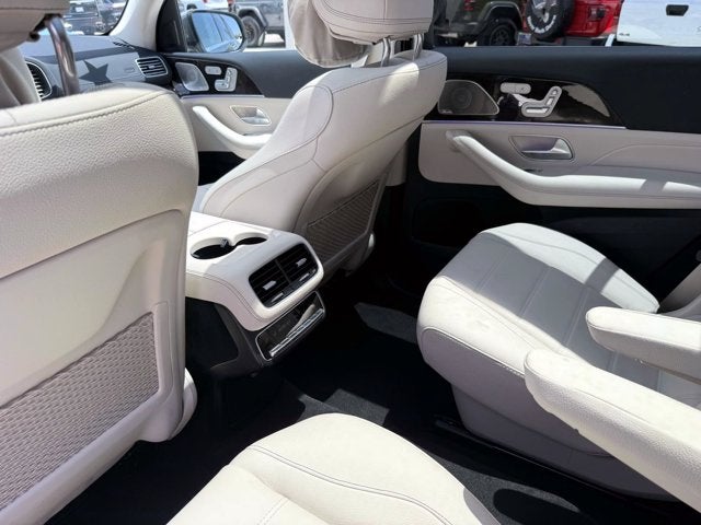 2026 Mercedes-Benz GLS 450