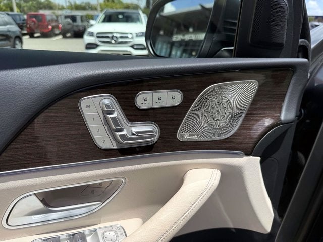 2026 Mercedes-Benz GLS 450