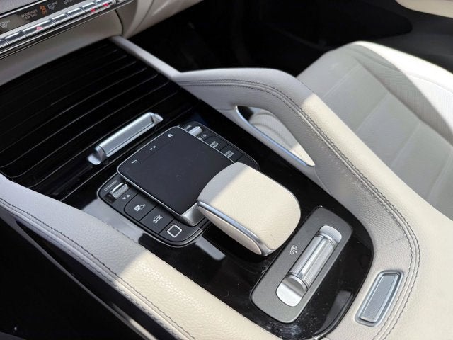 2026 Mercedes-Benz GLS 450