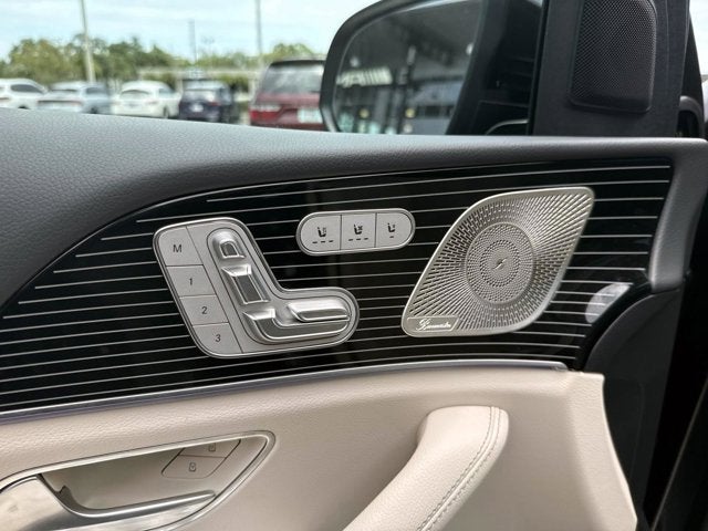2026 Mercedes-Benz GLS 450