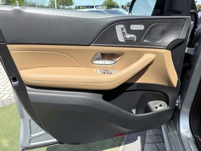 2026 Mercedes-Benz GLS 450
