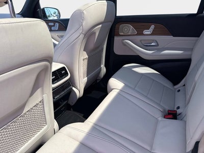 2023 Mercedes-Benz GLS 450