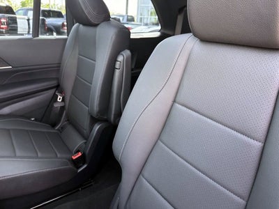2025 Mercedes-Benz GLS 450