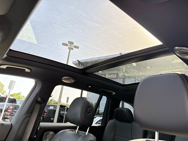 2025 Mercedes-Benz GLS 450