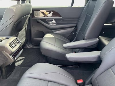 2025 Mercedes-Benz GLS 450