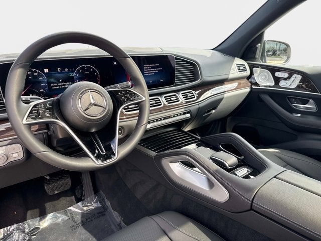 2025 Mercedes-Benz GLS 450