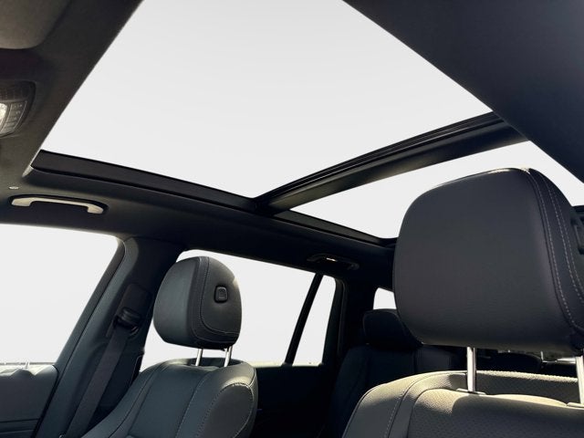 2025 Mercedes-Benz GLS 450