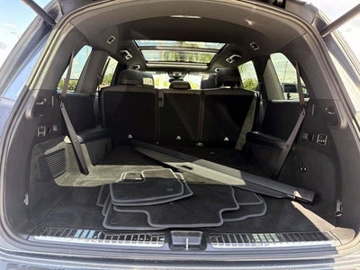2025 Mercedes-Benz GLS 450