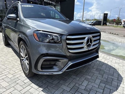 2025 Mercedes-Benz GLS 450