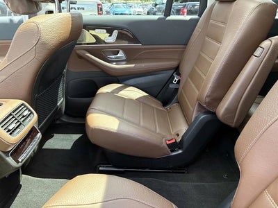 2026 Mercedes-Benz GLS 450