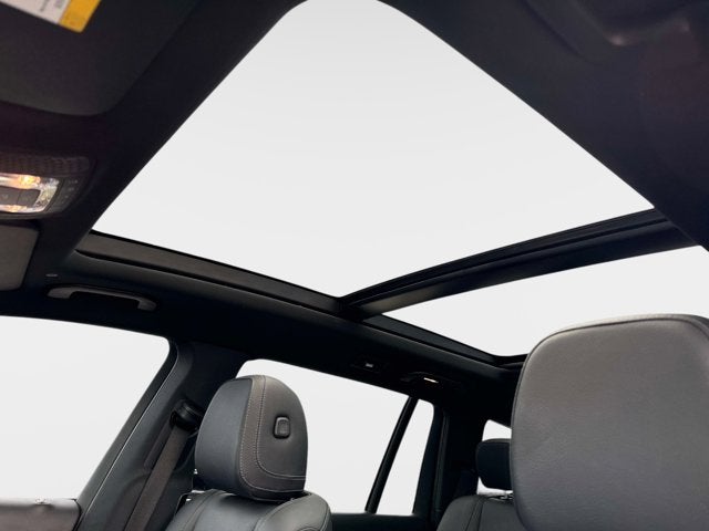 2023 Mercedes-Benz GLS 450