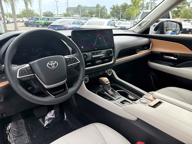 2025 Toyota Grand Highlander Limited