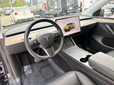 2024 Tesla Model Y Long Range