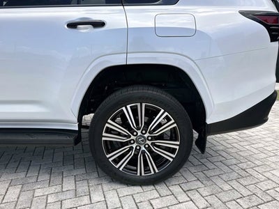2024 Lexus LX 600 Luxury