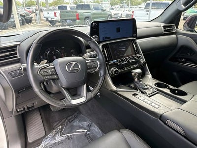 2024 Lexus LX 600 Luxury