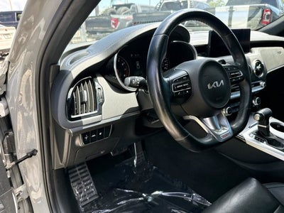 2022 Kia Stinger GT1