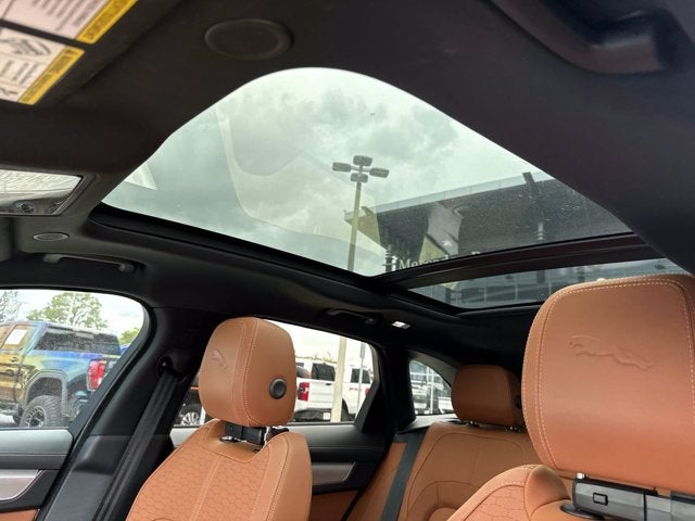 2024 Jaguar F-PACE P250 R-Dynamic S