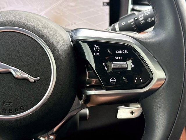2024 Jaguar F-PACE P250 R-Dynamic S